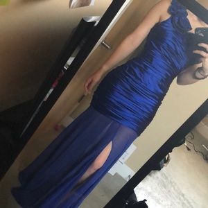 PROM One-Shoulder Dress
